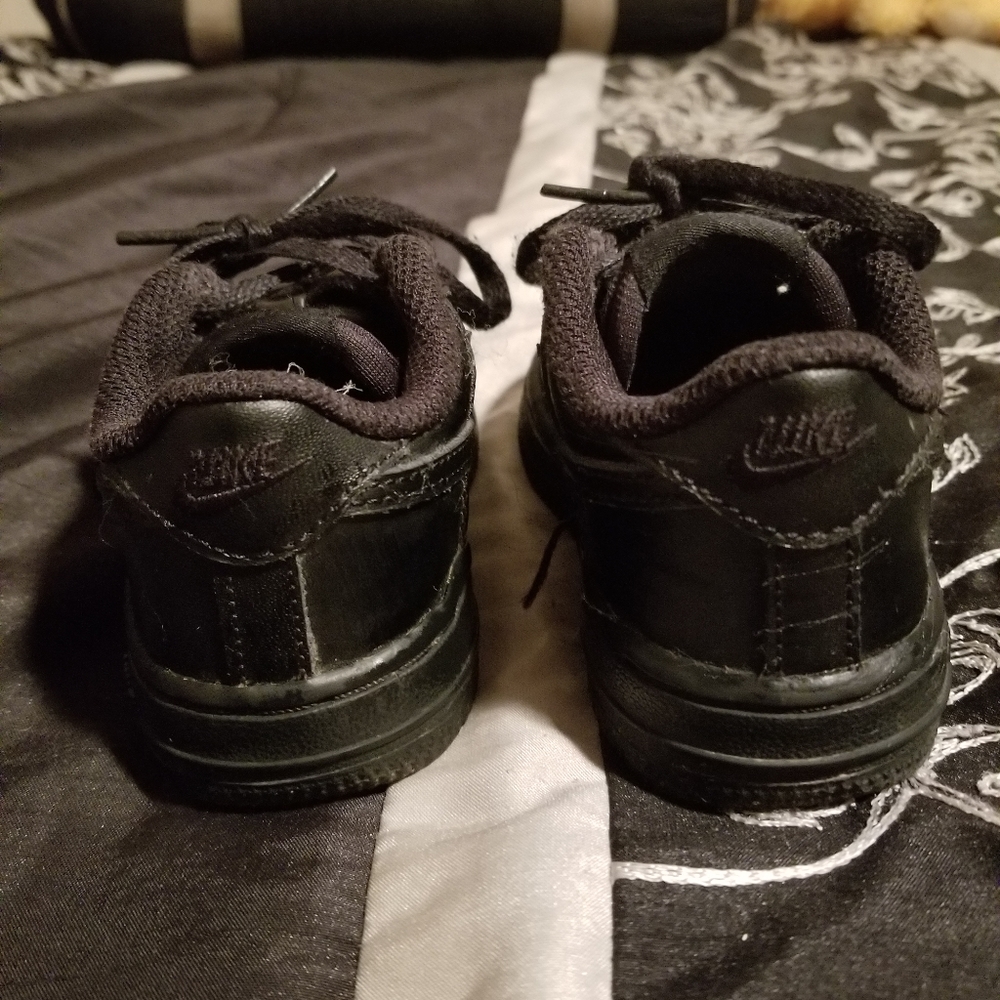 Nike toddler shoes